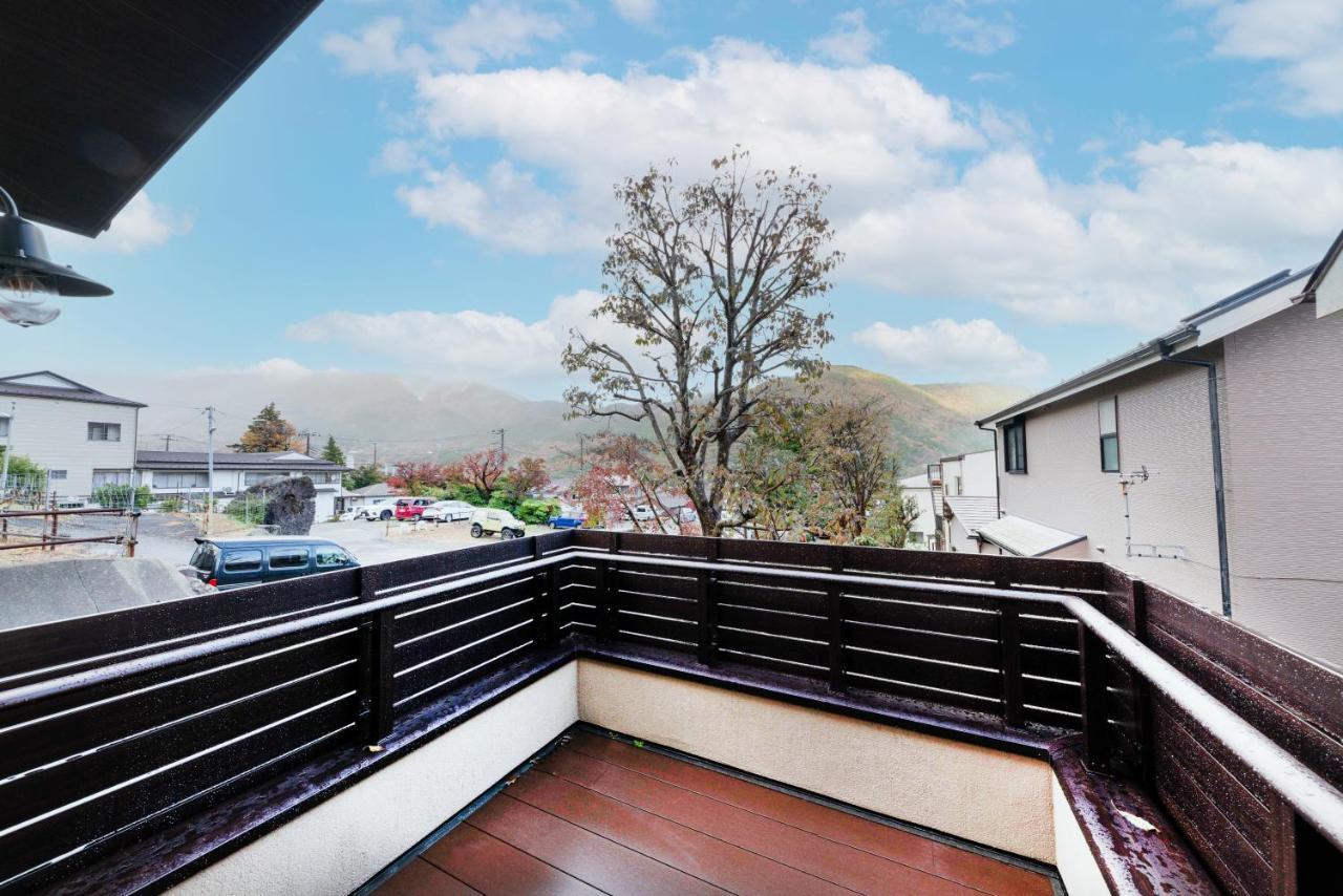 Appartamento スタジオーネ 箱根強羅 East - Stagione Hakone Gora East Esterno foto